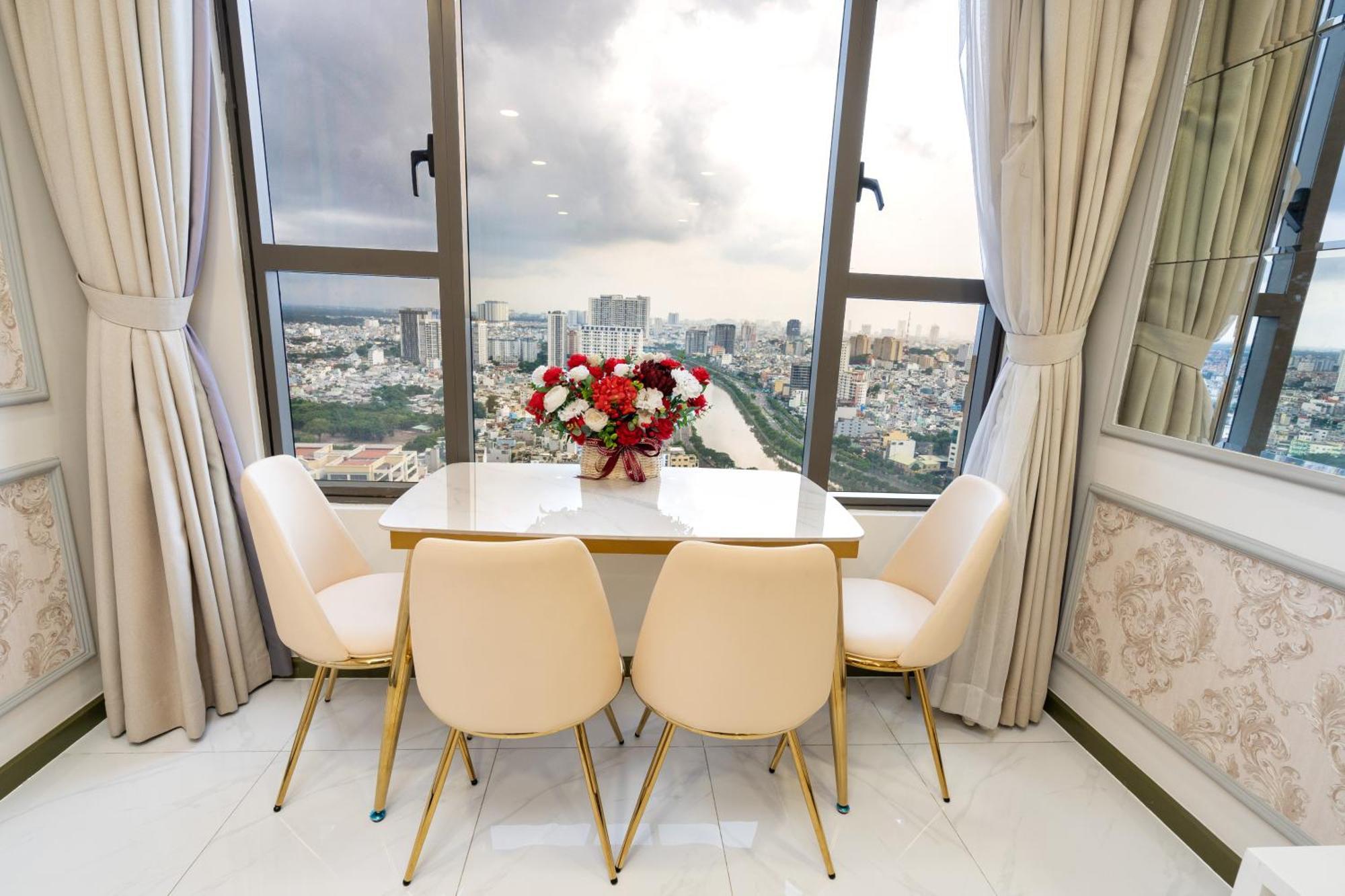 Awesome Rivergate Apartment - Cbd In Hcm City Ho Chi Minh City Bagian luar foto